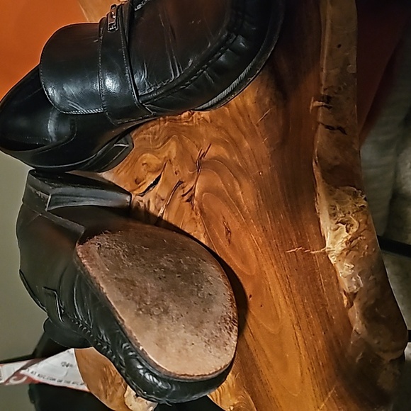 Men's Florshiem-black leather dress shoes. Size 12. Great condition - Picture 3 of 8